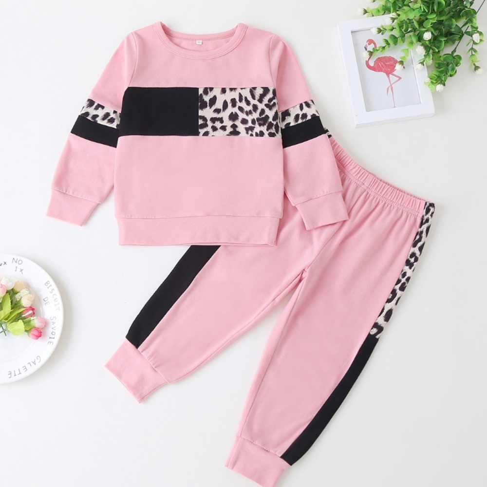 “Leopard Me in Pink”